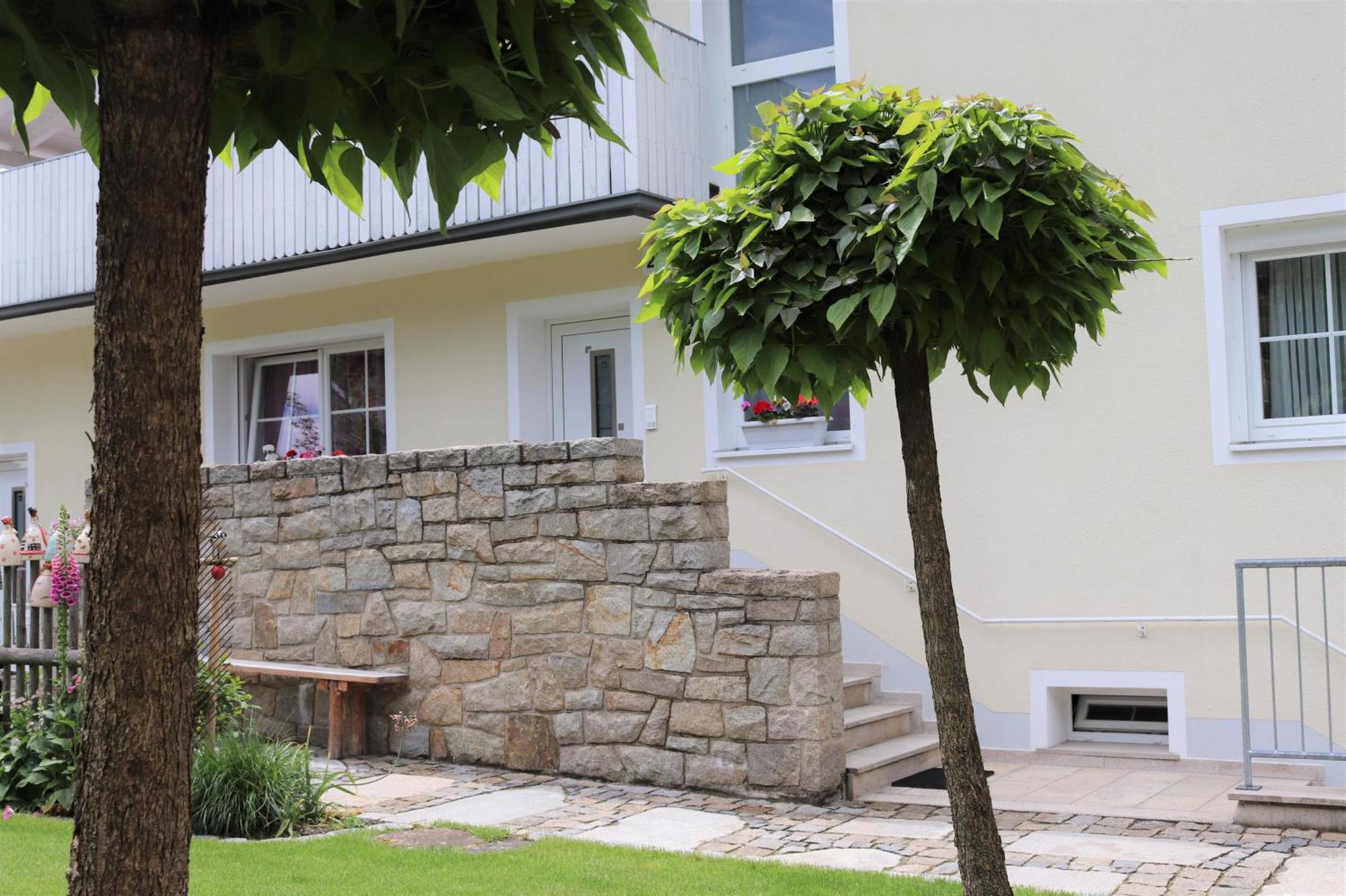 Schoene Ferienwohnung Vor Den Toren Pullman Citys Aicha vorm Wald 외부 사진
